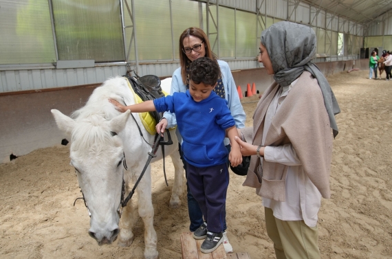 Beştepe Atlı Spor Kulübüne engelsiz ziyaret