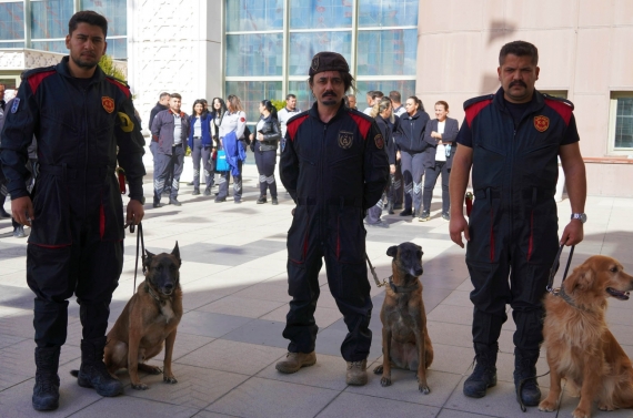 Güvenlik personeline afet farkındalık ve yangın eğitimi