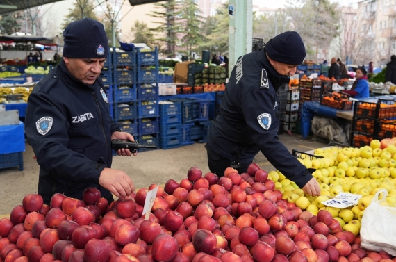 Keçiören’de pazarlarda sıkı denetim