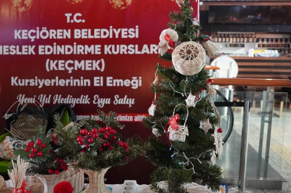 KEÇMEK kursiyerlerinden yeni yıl sergisi