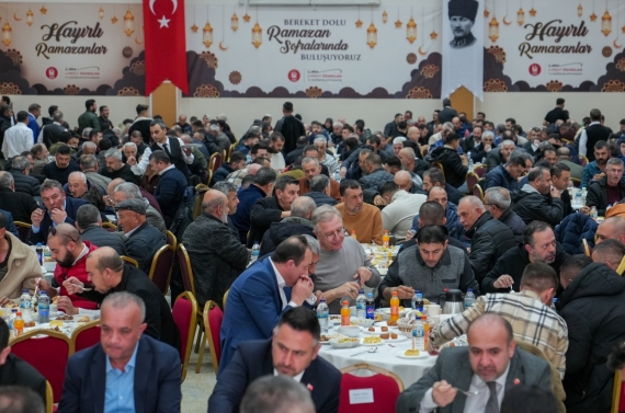 Taksi ve dolmuş esnafını buluşturan iftar